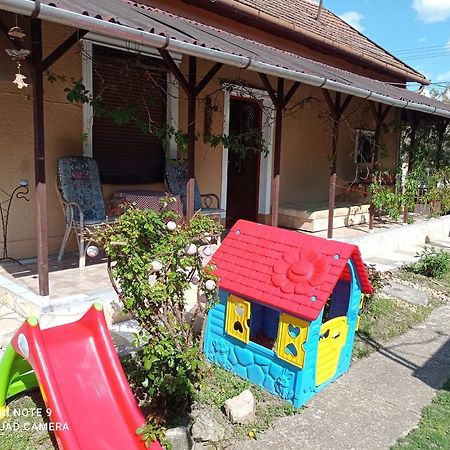 Ferienwohnung Olga Vendeghaz Abádszalók Exterior foto